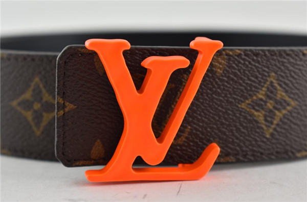 LV会涨价吗？中国人排起了长队，抢购一万元的包。世界首富曾感慨中国用户很有钱