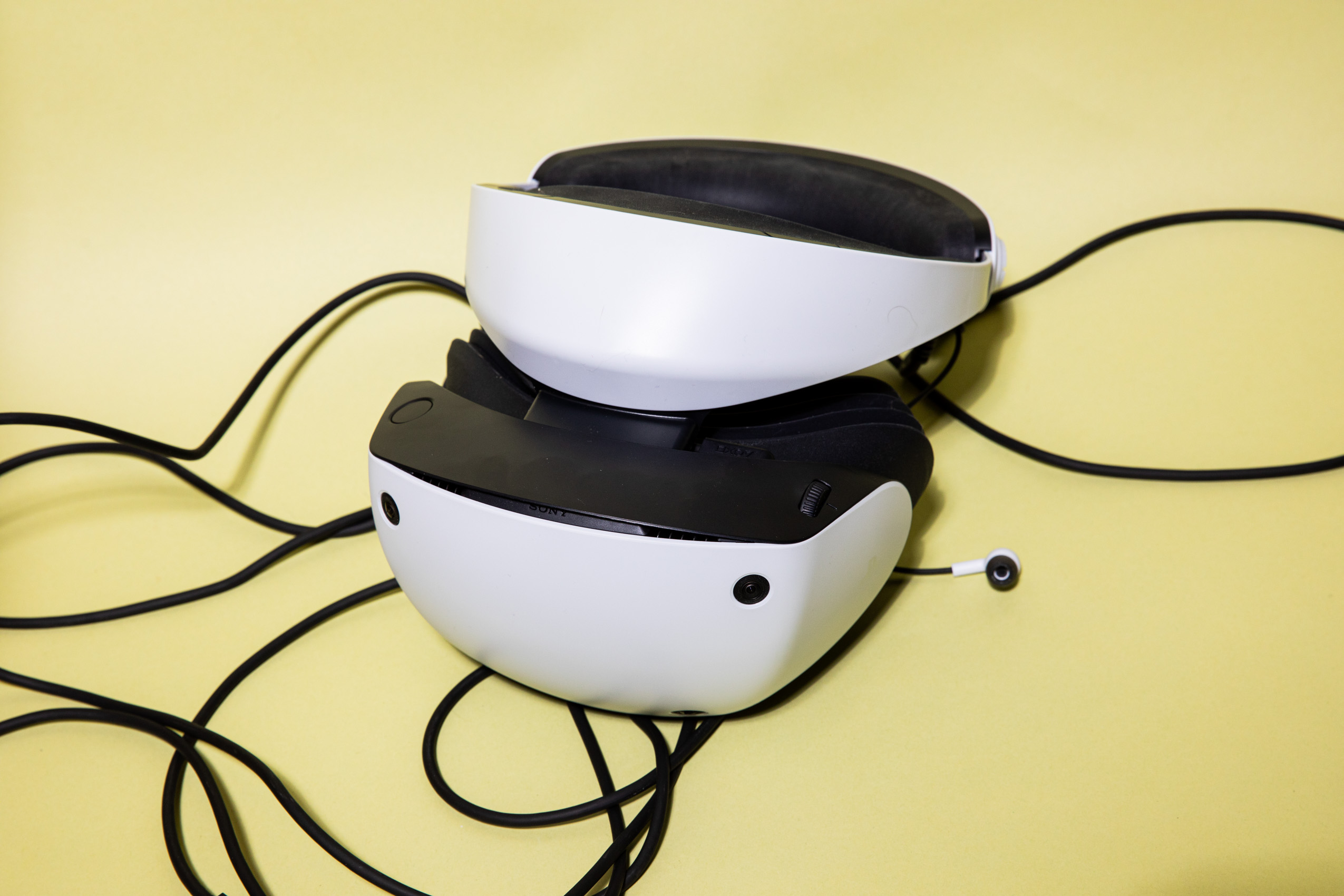 将索尼的PSVR2插入电脑主机的效果是这样的