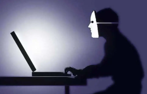 人大代表的新建议应该尽快拿出来《反网络暴力法》