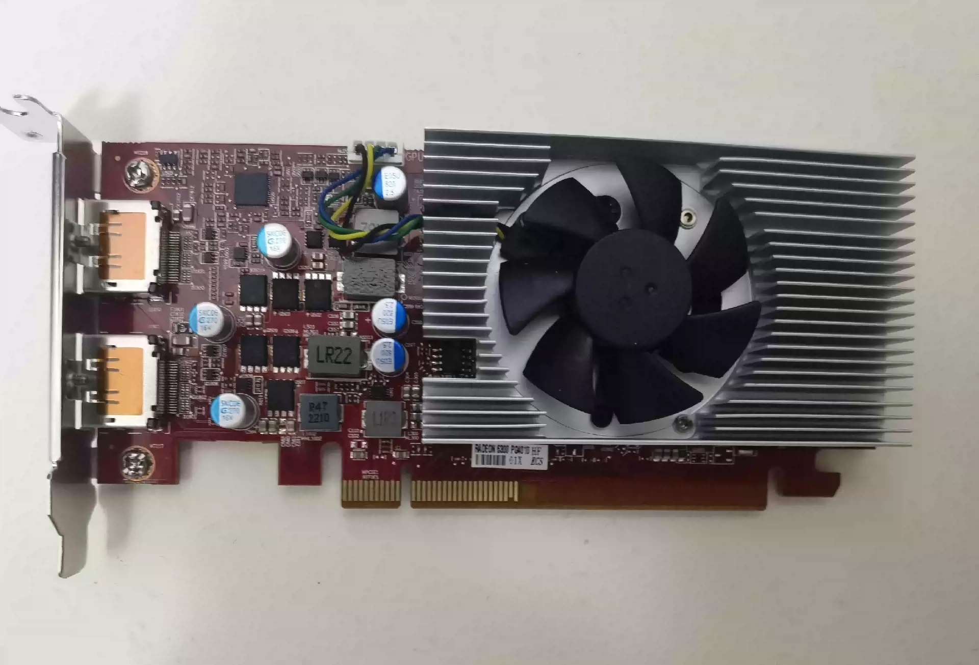 亮牌！AMDRX6300现身中国:32位显存399元