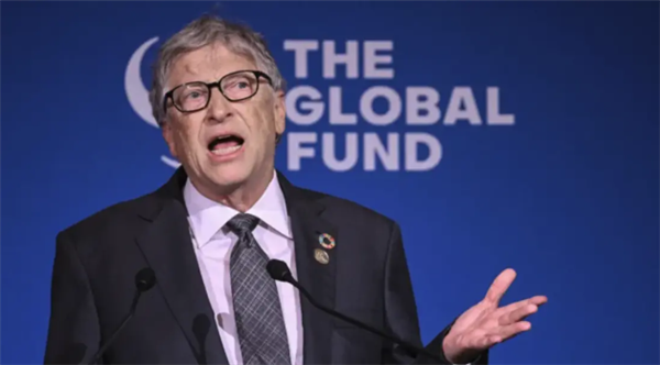 比尔·盖茨回应暂停人工智能培训：这并不能解决问题