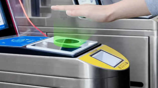 微信刷手支付正式发布手持即可进出地铁站
