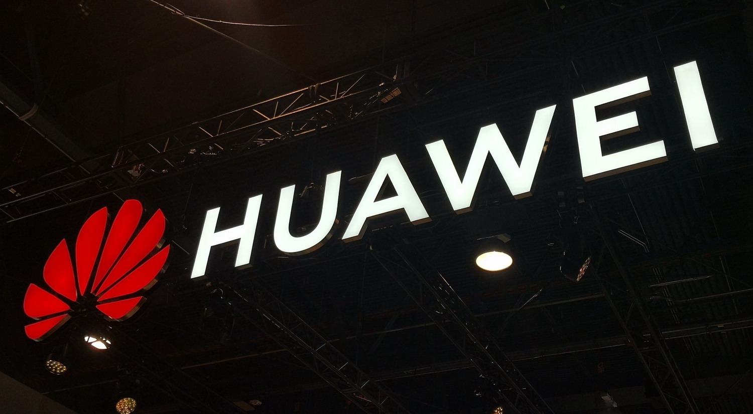 如果华为不支付集体瘫痪的费用，它将向多家日本公司收取专利费。
