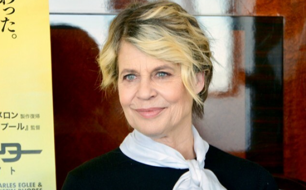 《Netflix《怪奇物语》第五季新版《卡片终结者》女主持人琳达确定出演这一角色。
