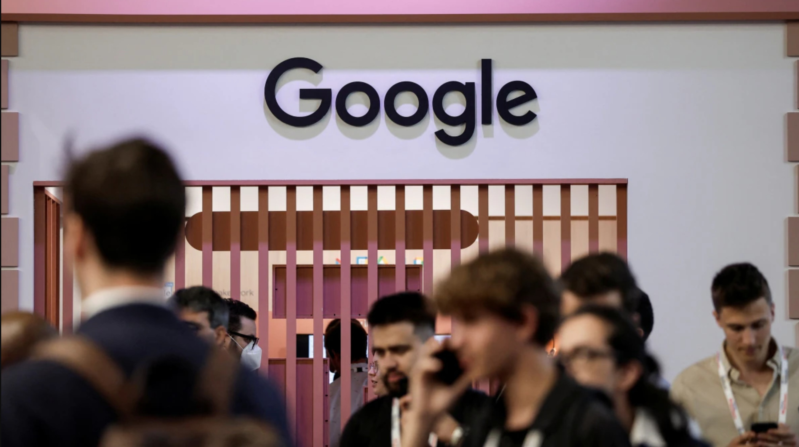 谷歌薪酬泄露软件工程师基本年薪718000美元
