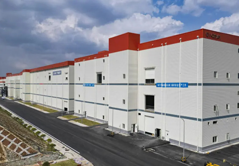 在1秒内生产出一块电池！投资约70亿元的宁德时代贵州基地投产。
