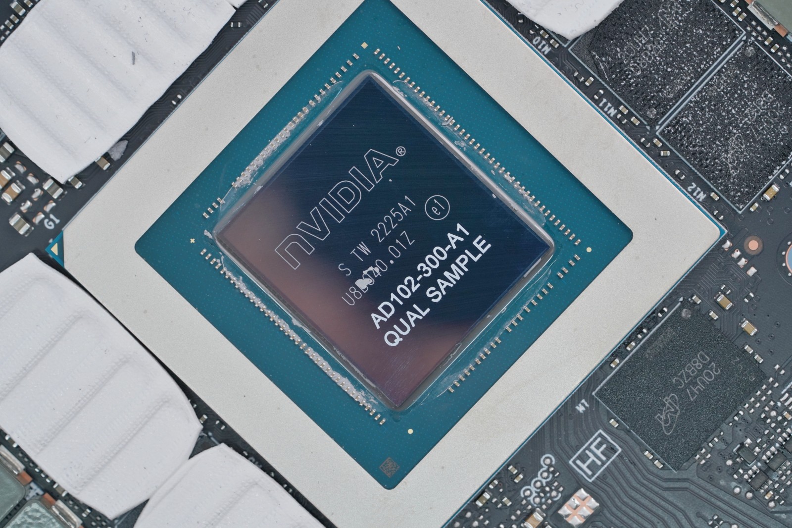 RTX4090D中国特别版内核首曝：12999元价格是否买得起
