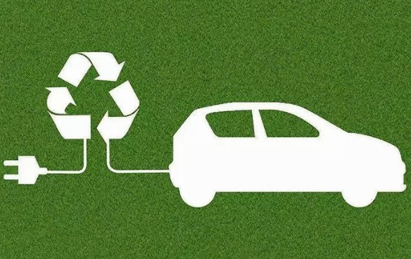 团车网被曝光。所有的员工都在等待岗位拿到最低工资。李湘狂轰滥炸汽车。