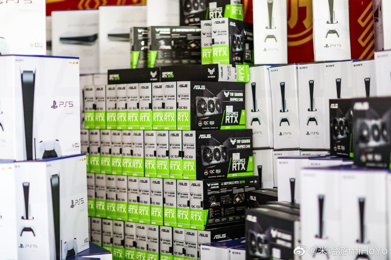 一个游戏CEO支持男性面值滚进去，每个男性员工送一个美容仪。