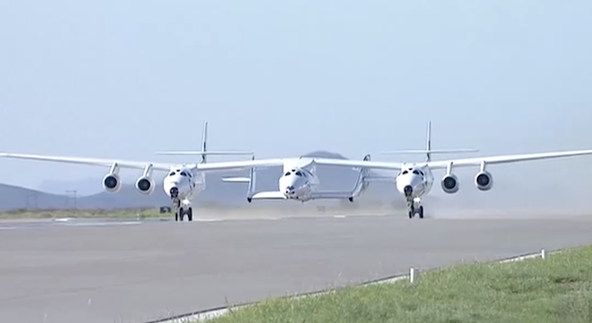 在太空时代，维珍银河开始以45万美元的价格出售太空票。