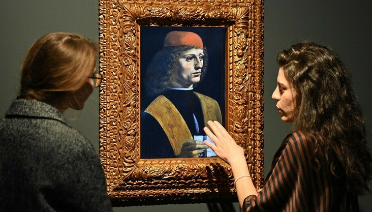 也不便宜。达芬奇和其他世界大师的名画是NFT。