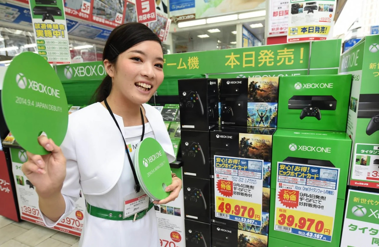 在过去的20年里，各代Xbox主机的日销量仅为230万台。