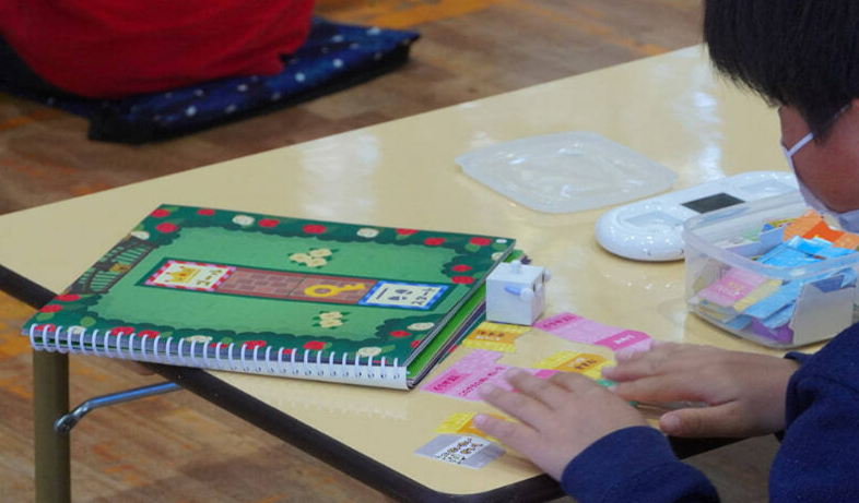 索尼创意机器人玩具《toio》新应用日本小学投入实践教学