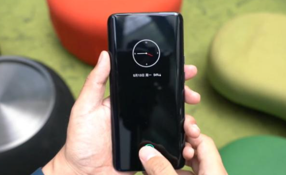 万物互联时代，仍需警惕手机破解的“埋雷”。