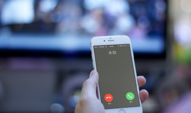 骗子谎称快递检测呈阳性，需要索赔。有人被骗了4.9万元。