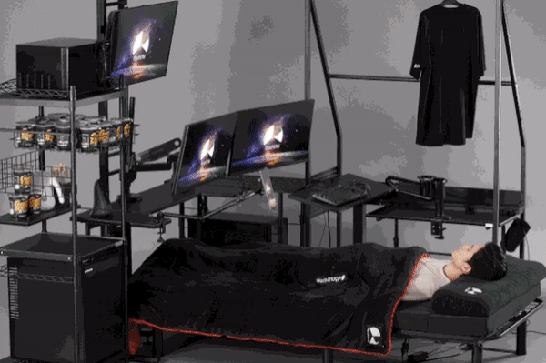 玩家完全平躺！日本公司Bauhutte推出了一款电子游戏床