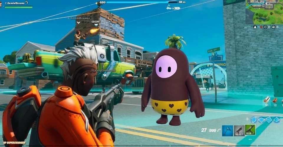 “联动狂人”之间的联动会是《堡垒之夜》或者《糖豆人》。