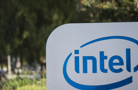 环境保护英特尔80%的全球业务都使用可再生能源。