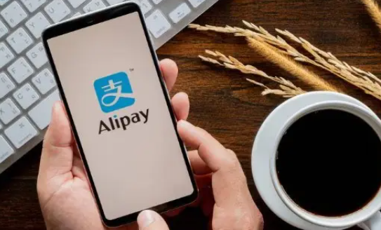 支付宝46万转账余额宝需要3年时间响应，避免被不法分子利用。