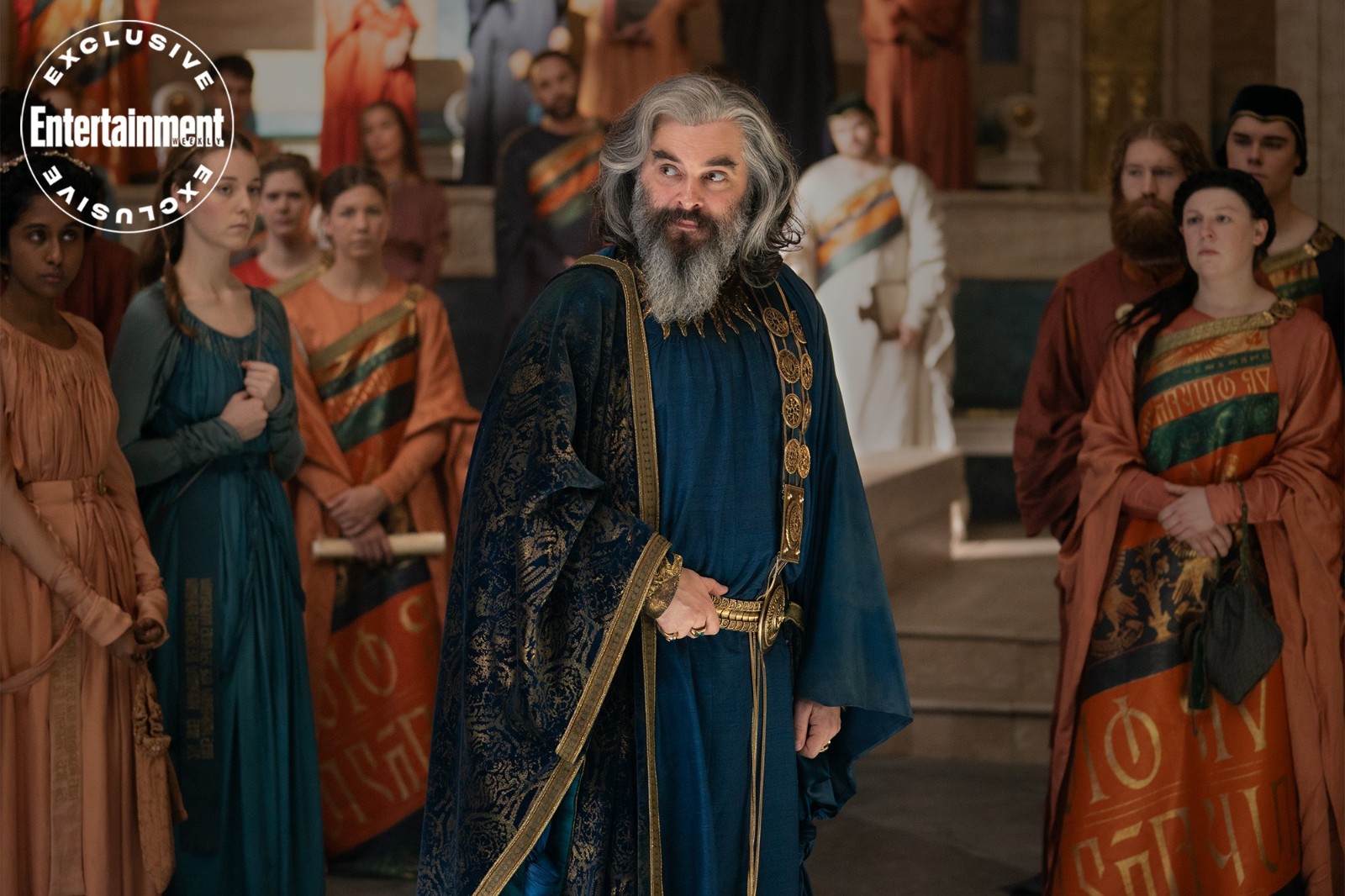 《指环王：力量之戒》法拉松·凯兰崔尔等新剧照亮相。