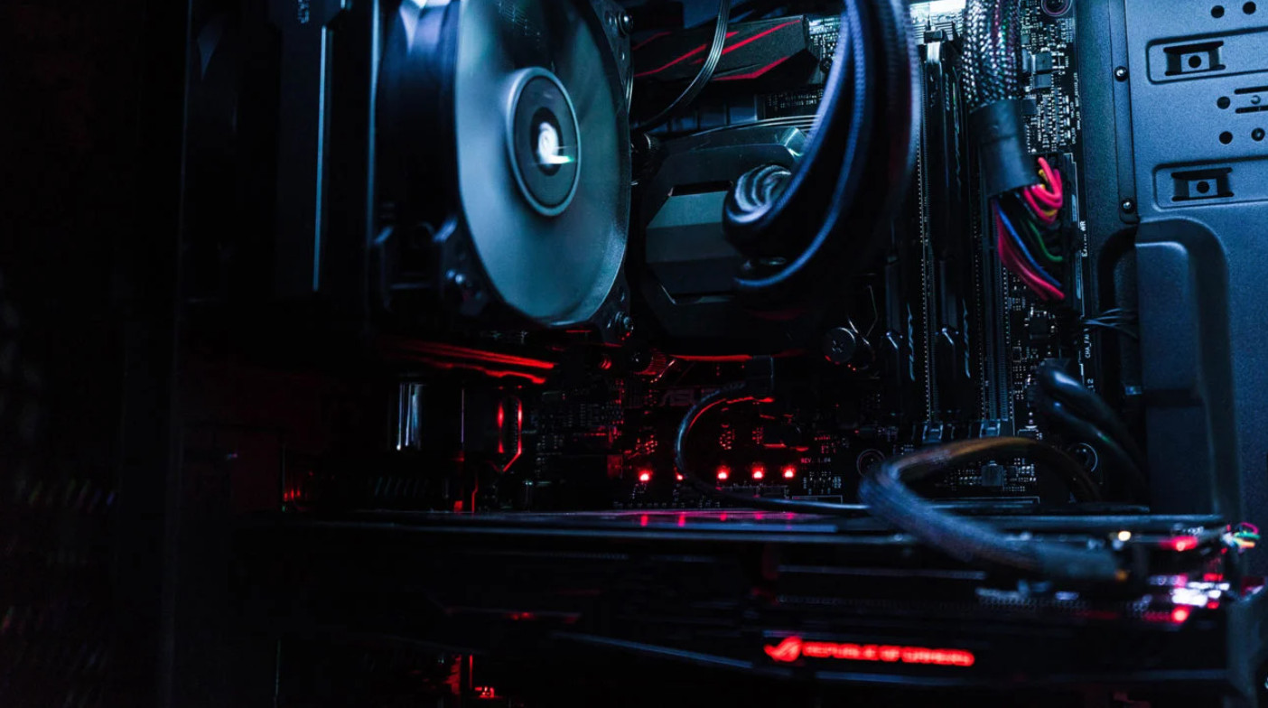 2022年，Q2个人电脑出货量出现9年来最大跌幅。