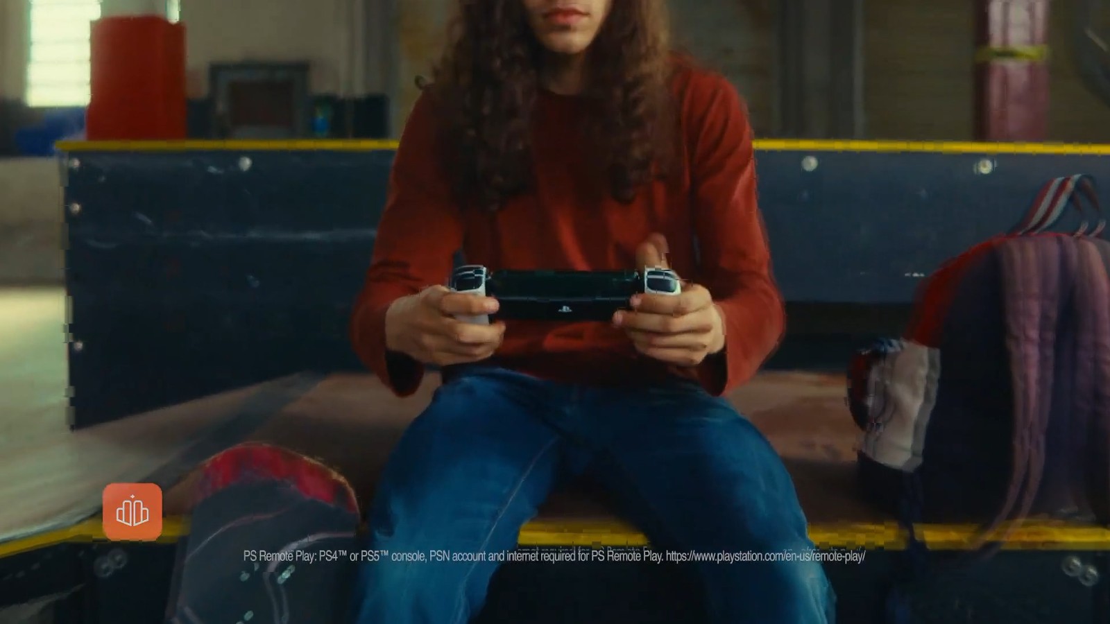 索尼参与了PS手机手柄的开发，并公布了99.99美元的价格。