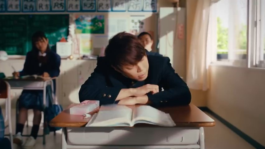 真奇怪！西川贵教Cos博丽灵梦出演东方手游广告。