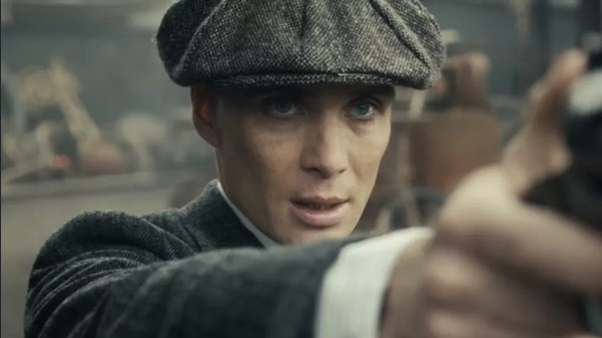 流行英剧《浴血黑帮》电影版的剧本基本完成，即将开拍。