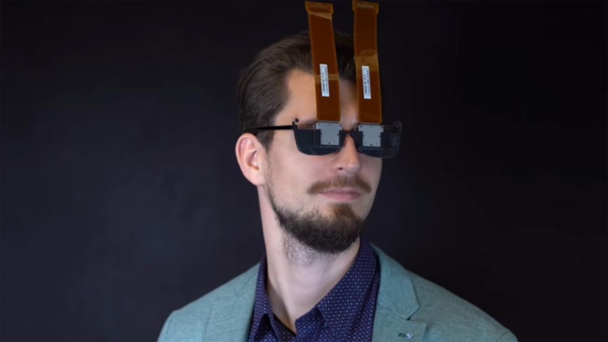 科技突飞猛进斯坦福大学将VR缩小到普通眼镜大小