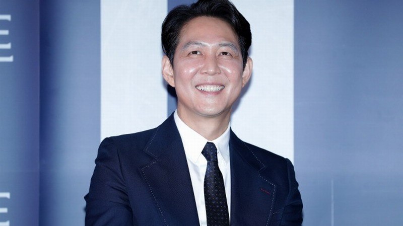 星球大战衍生剧《追随者》由韩国明星李政宰主演。