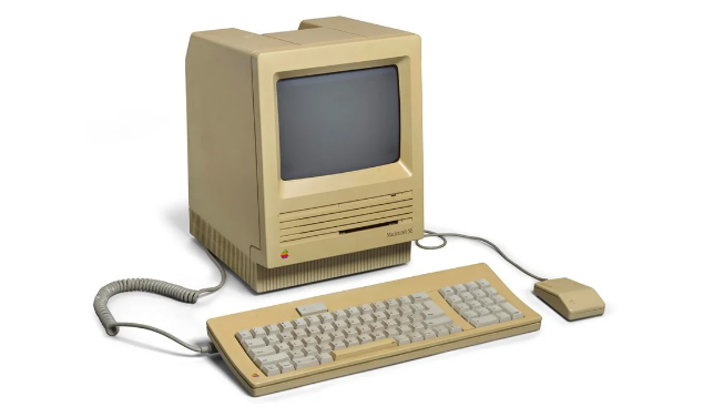 乔布斯使用的MacintoshSE电脑被拍卖，估价30万美元。