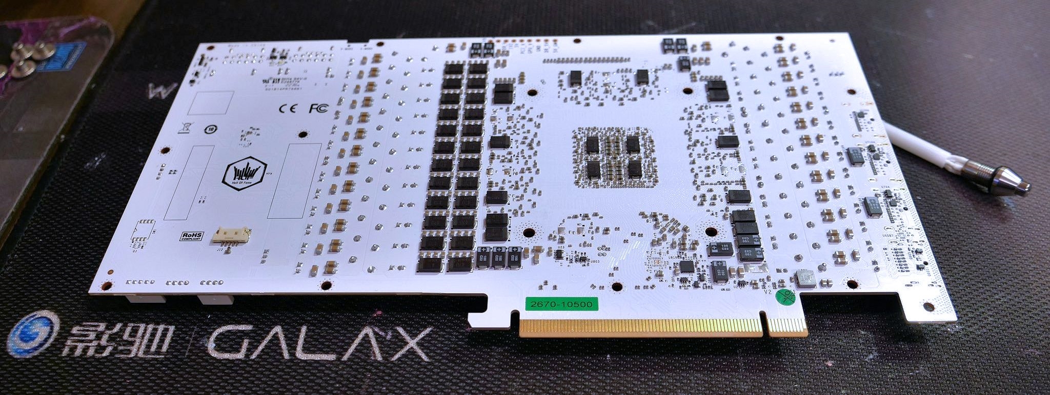 旗舰中的旗舰！1200W的RTX4090显卡来了。