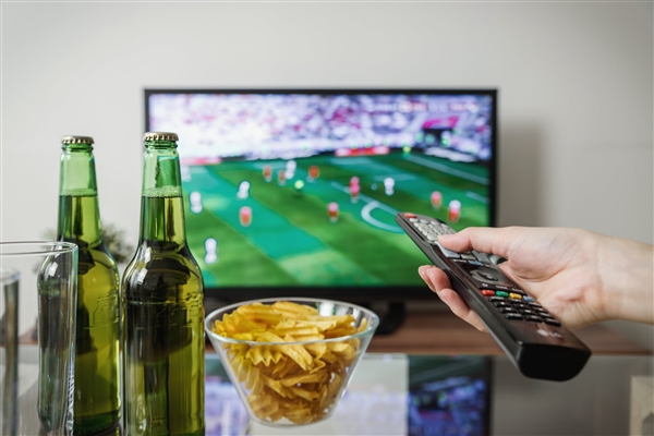 韩国带了200公斤泡菜来世界杯:希望吃了以后能打一场精彩的比赛。