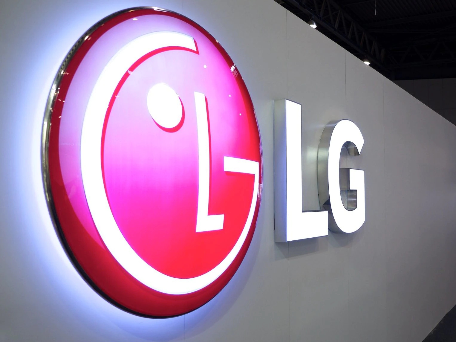LG电子去年Q4利润仅为655亿韩元，暴跌91.2%。