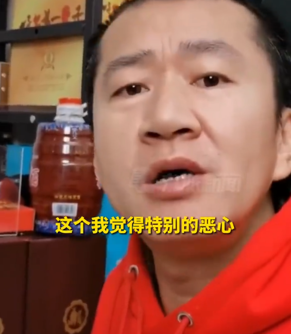 国内演员指责电视收费混乱:看电视全部收费