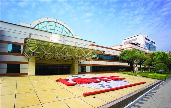 38201亿元！台积电超越腾讯重回中国市值榜首
