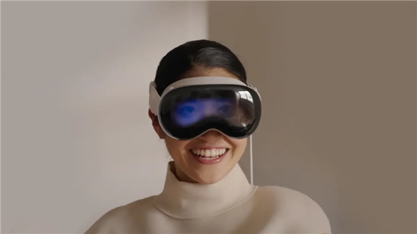 AppleVisionPro率先开启预订：国内代购价格高达7万
