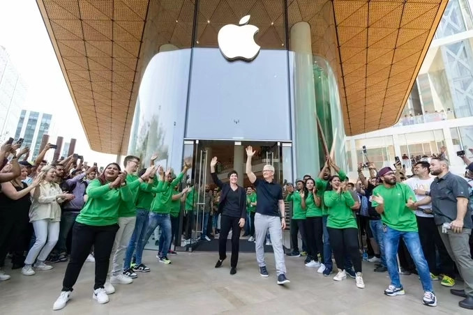 苹果14%的iPhone在印度制造，产值翻了一番，达到140亿美元

