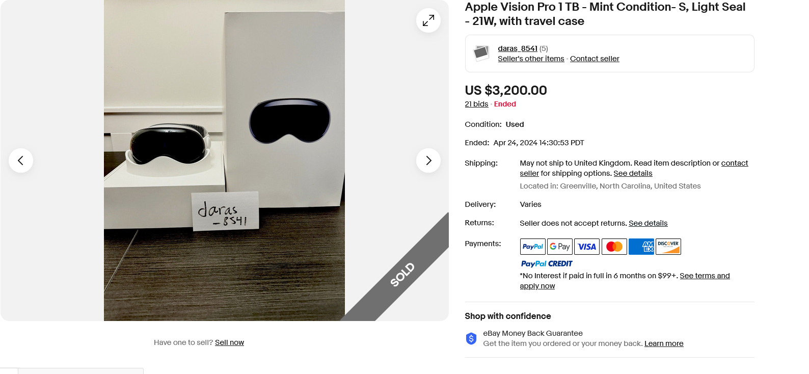 AppleVisionPro发布不到三周就以近半价拍卖
