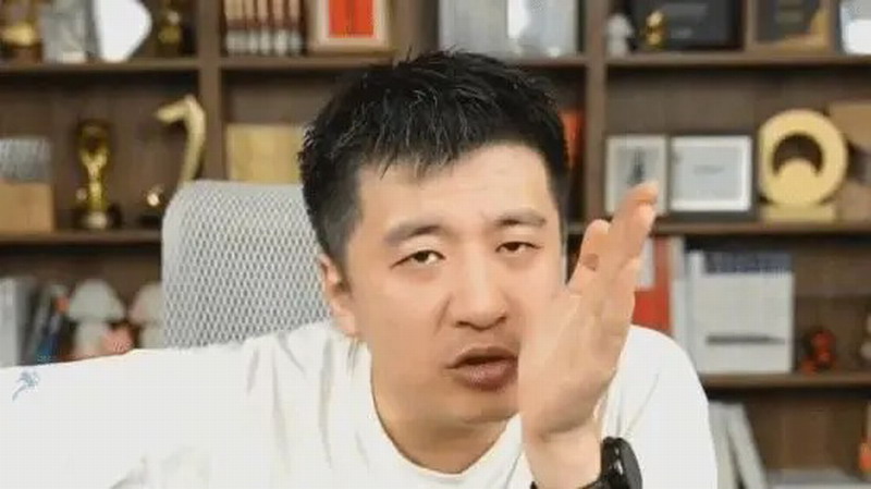 张学峰：游戏最重要的不是画面，而是情节和诱人的黄金
