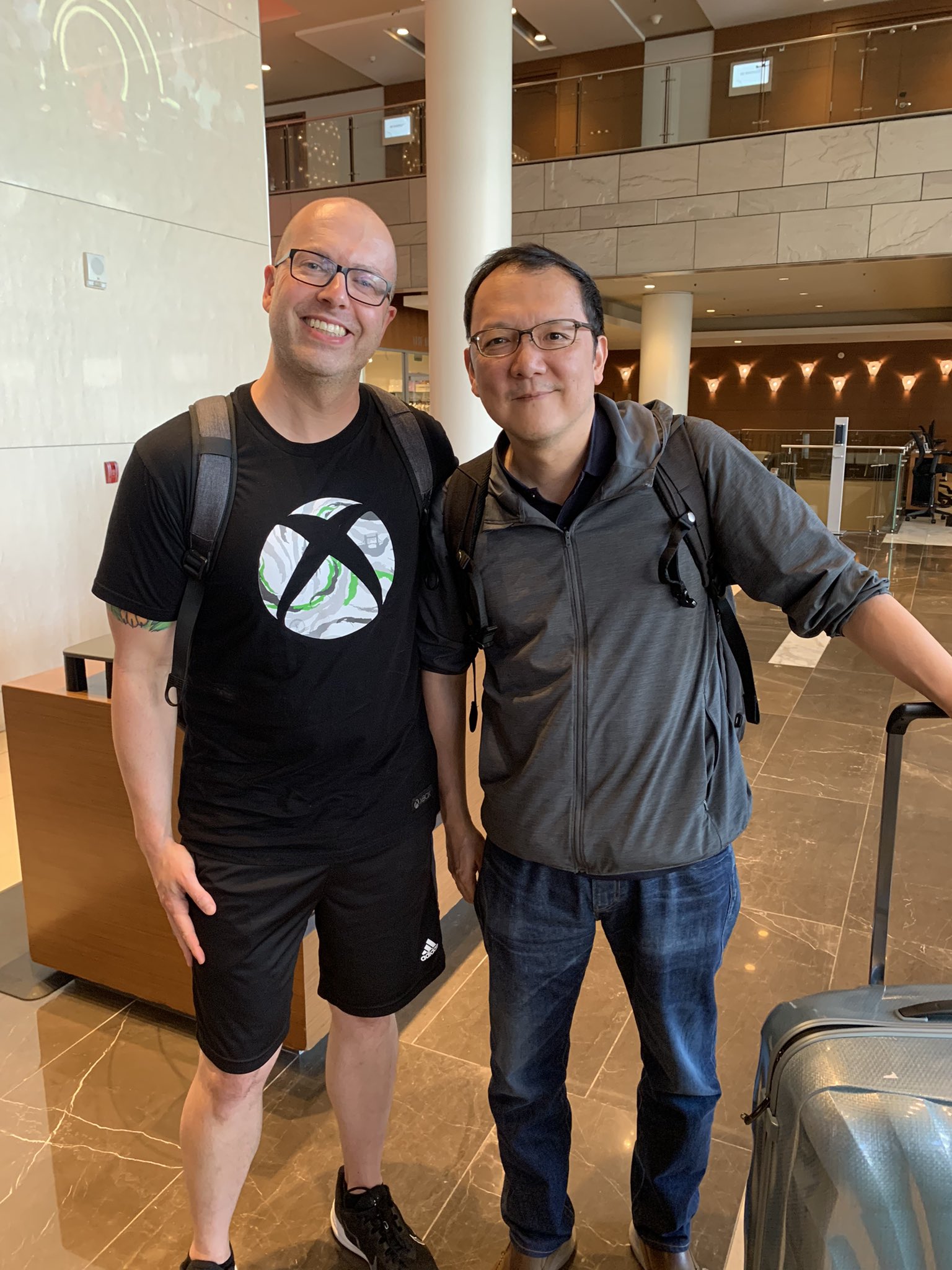 明天早上会有新的公告吗？玩家在洛杉矶遇到宫崎英子
