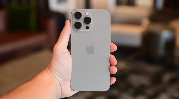 据传苹果已完成5G基带，iPhone将于明年在全球推出
