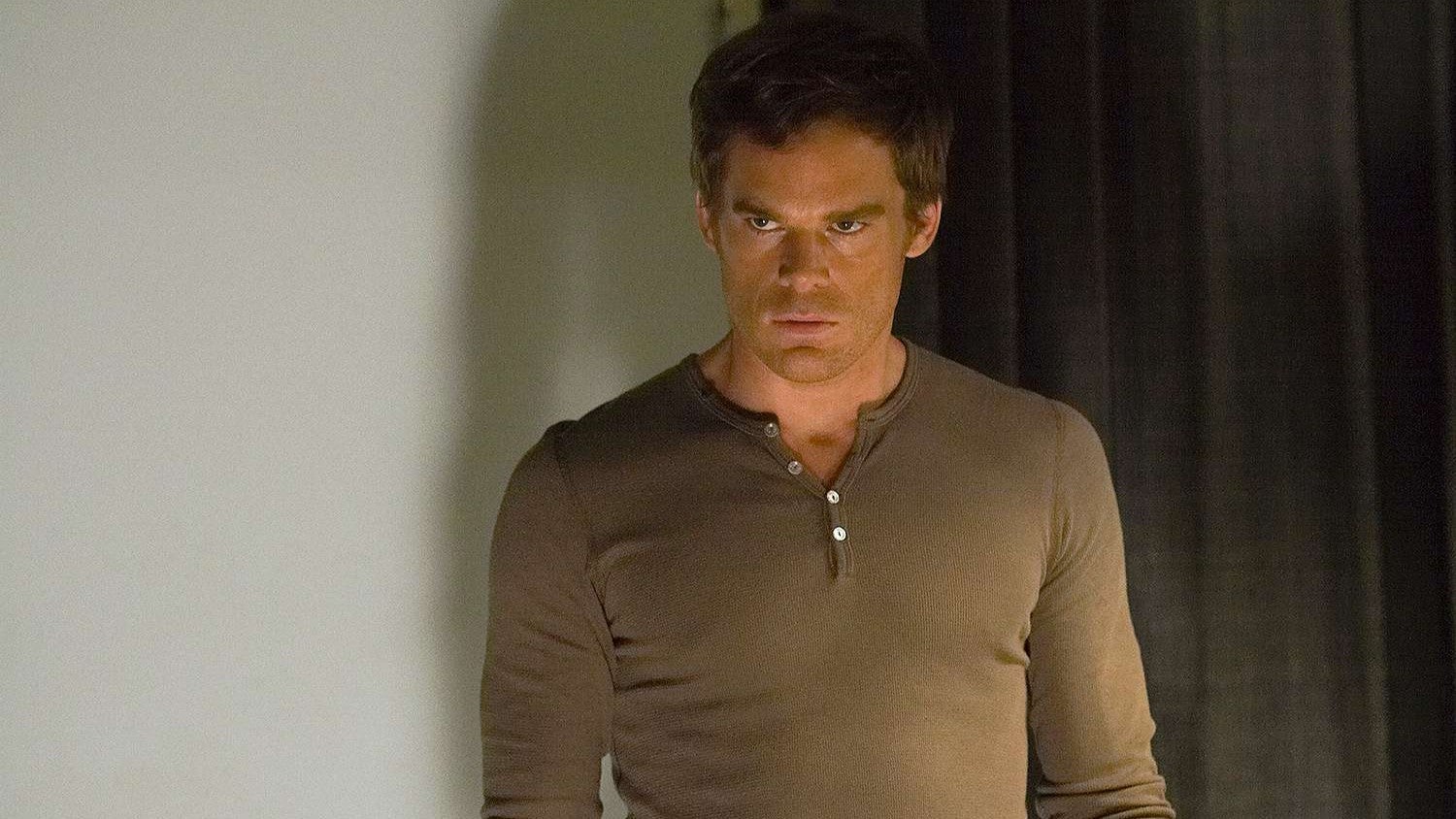 衍生剧《嗜血法医：复活》宣布系列男主角回归
