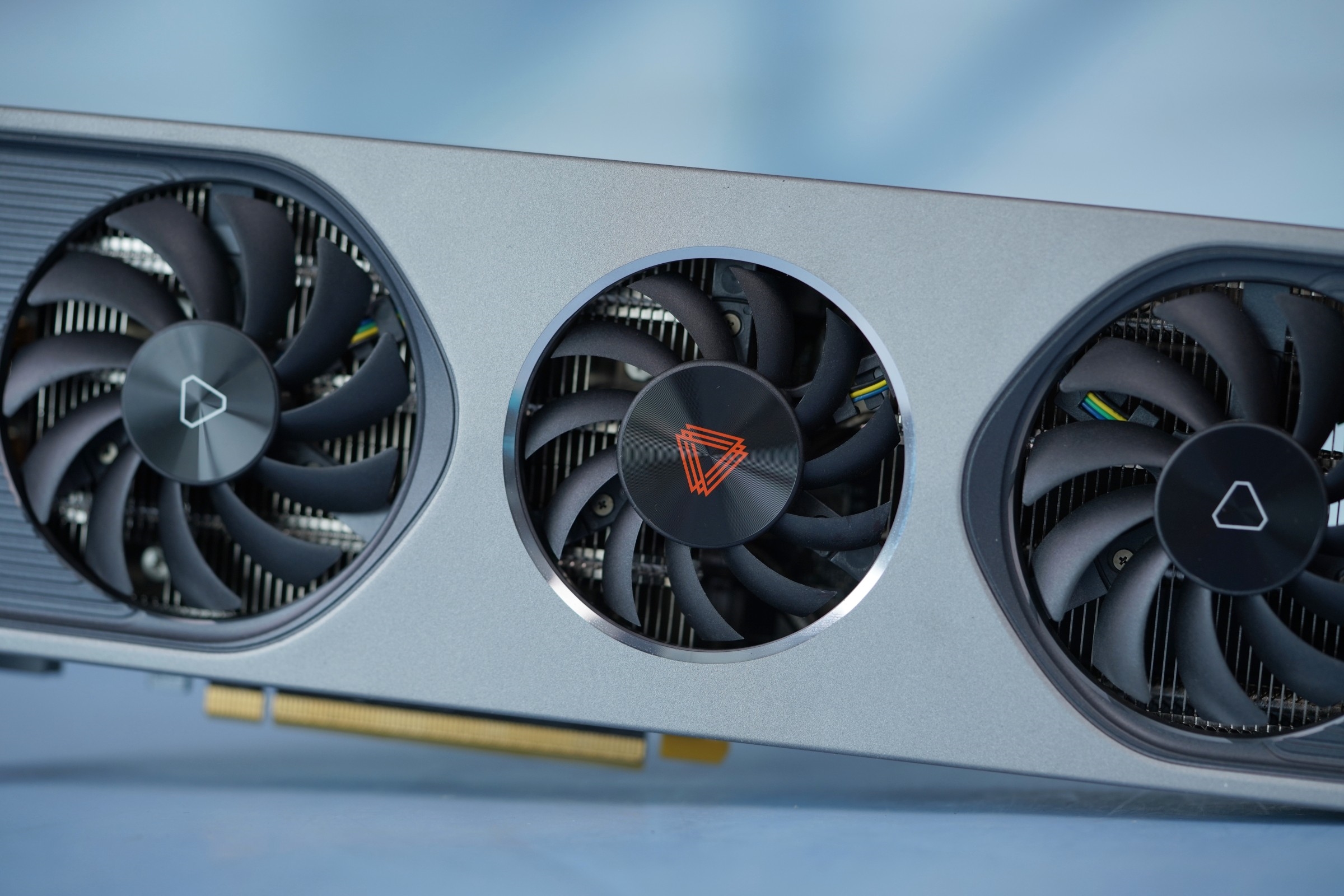 中国唯一的DX12！MooreThread图形处理器驱动程序升级最多可增加40%
