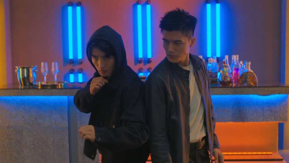 帮助？还不帮忙吗？数百种命运由你决定，多重结局等着你去发现！
