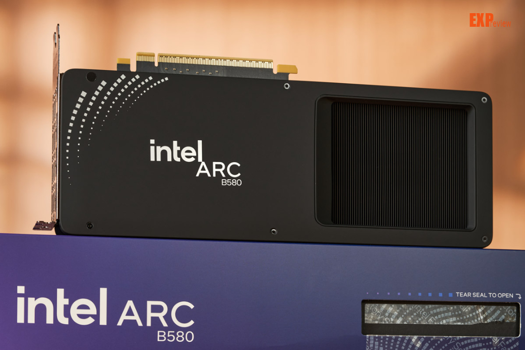 CES2025：英特尔承诺未来将继续在独立图形市场努力
