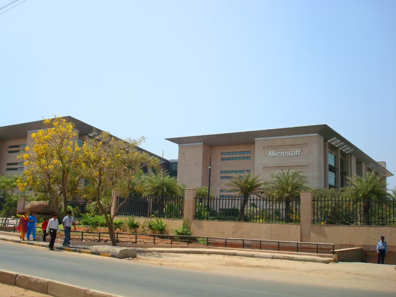 微软“宁愿”印度不裁员并增加人工智能投资
