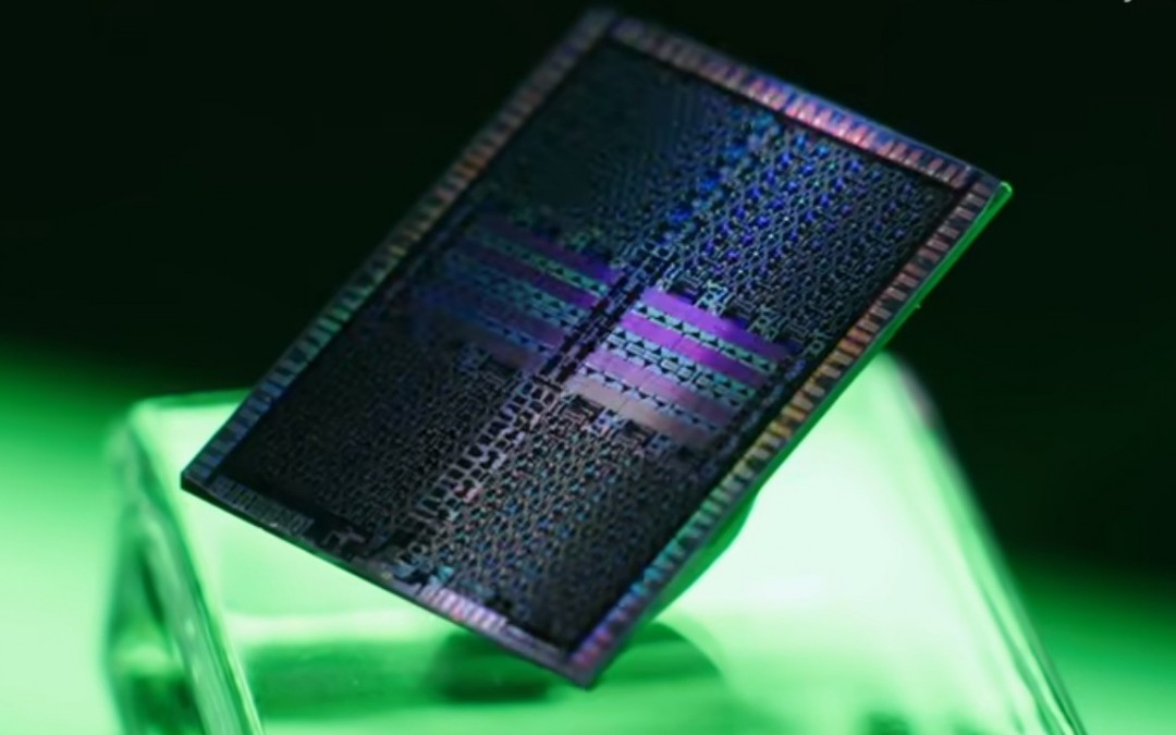 RTX5090/D核心照片首次发布：922亿个晶体管的暴力美学
