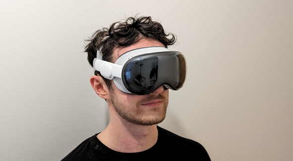 AppleVisionAir细节曝光使用钛大幅减轻重量
