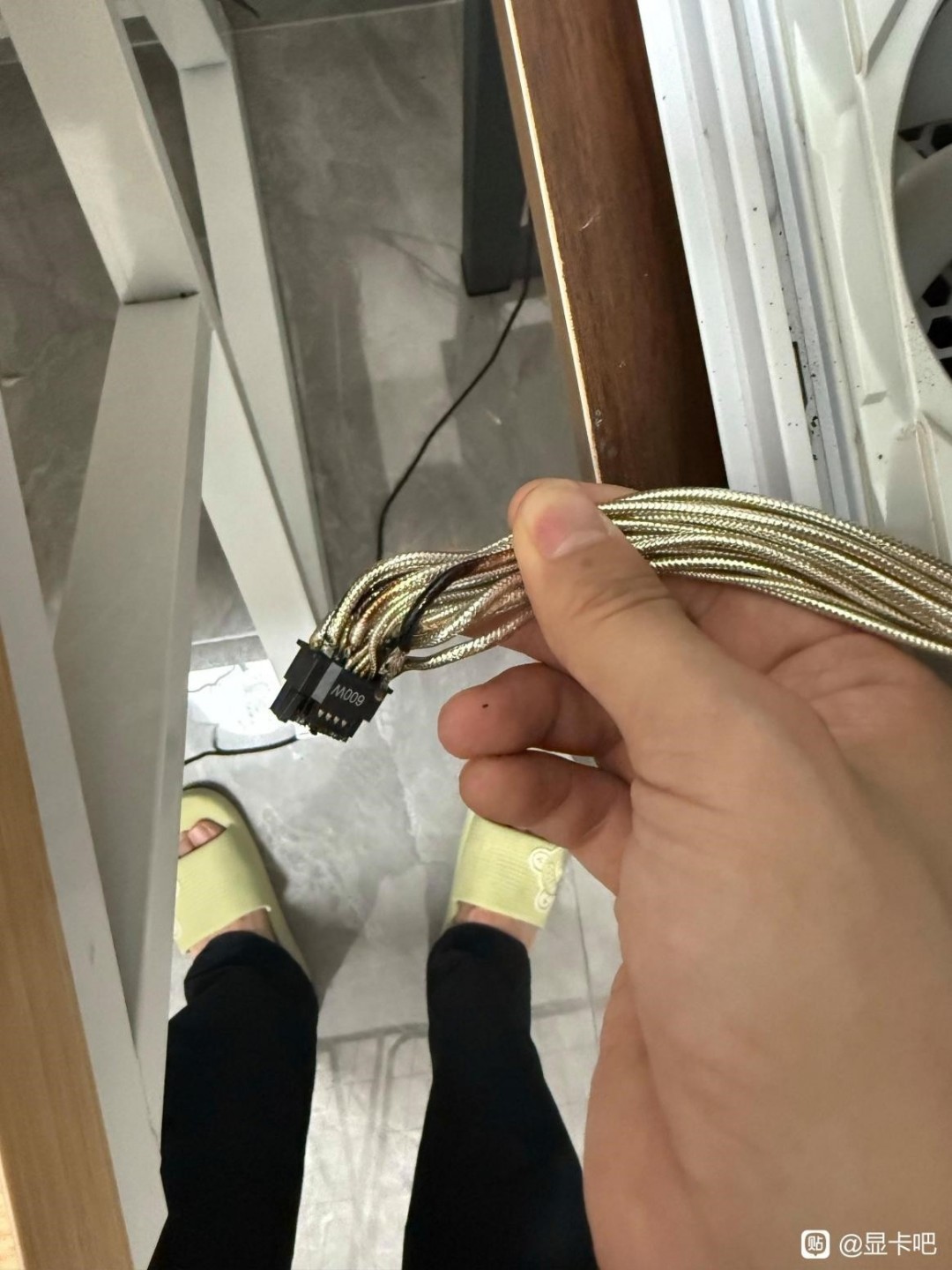 第一批受害者出现：RTX5090D电源接口纷纷烧毁
